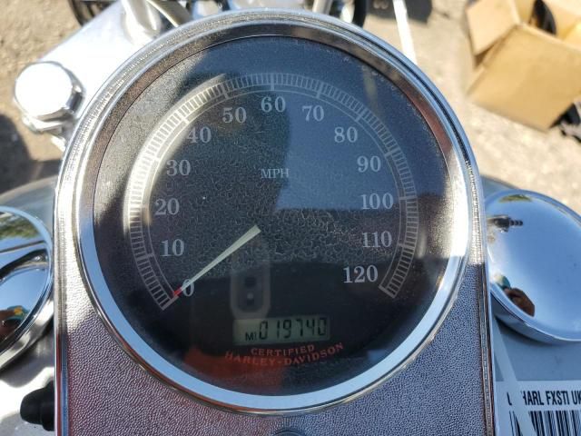 2004 Harley-Davidson Fxsti