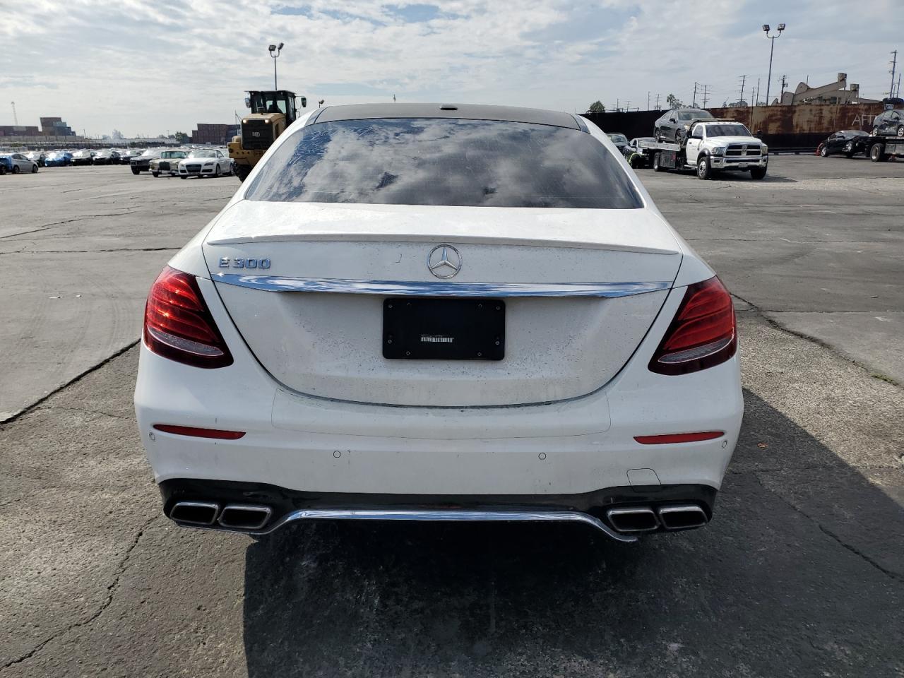 2018 Mercedes-Benz E 300