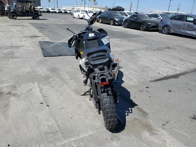 2022 Husqvarna Norden 901