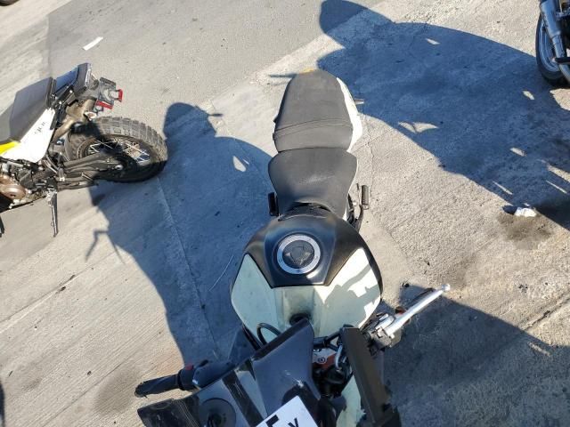 2014 Kawasaki EX650 F