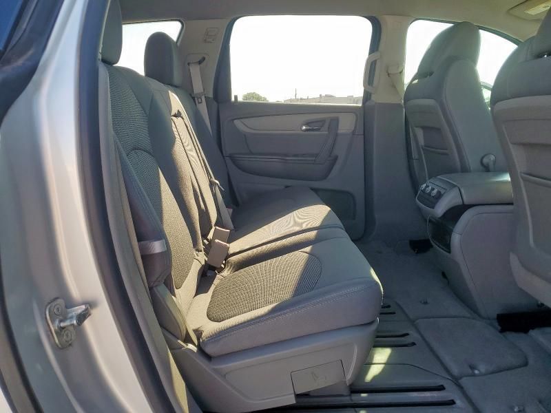2013 Chevrolet Traverse LS