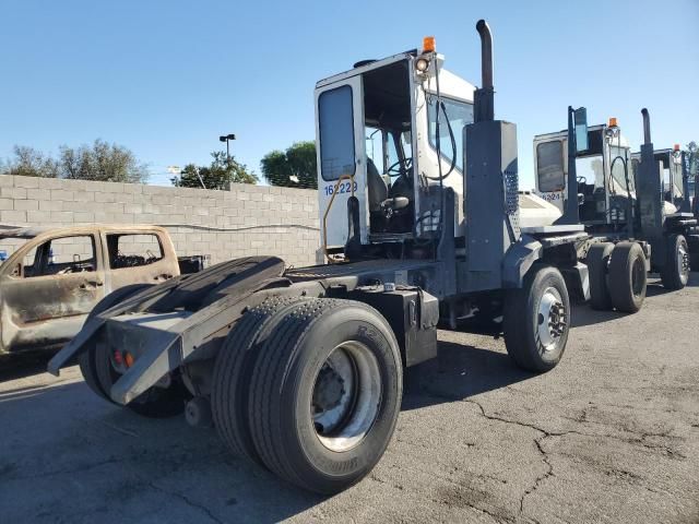 2016 Kalmar 2016 Ottawa Yard Tractor Yard DOG-SKIDDERS, Yard