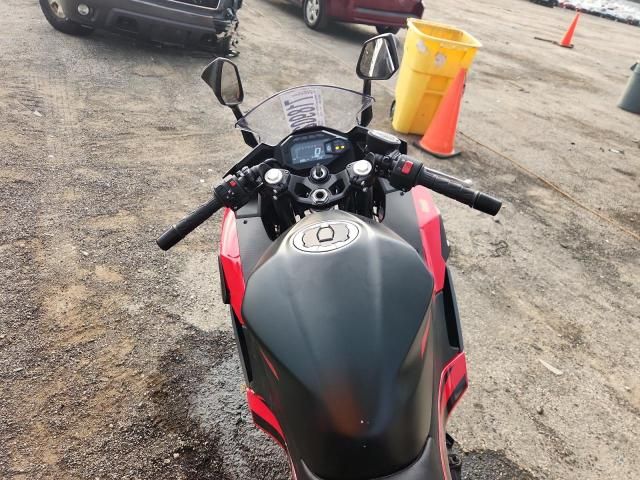 2025 Kawasaki EX500