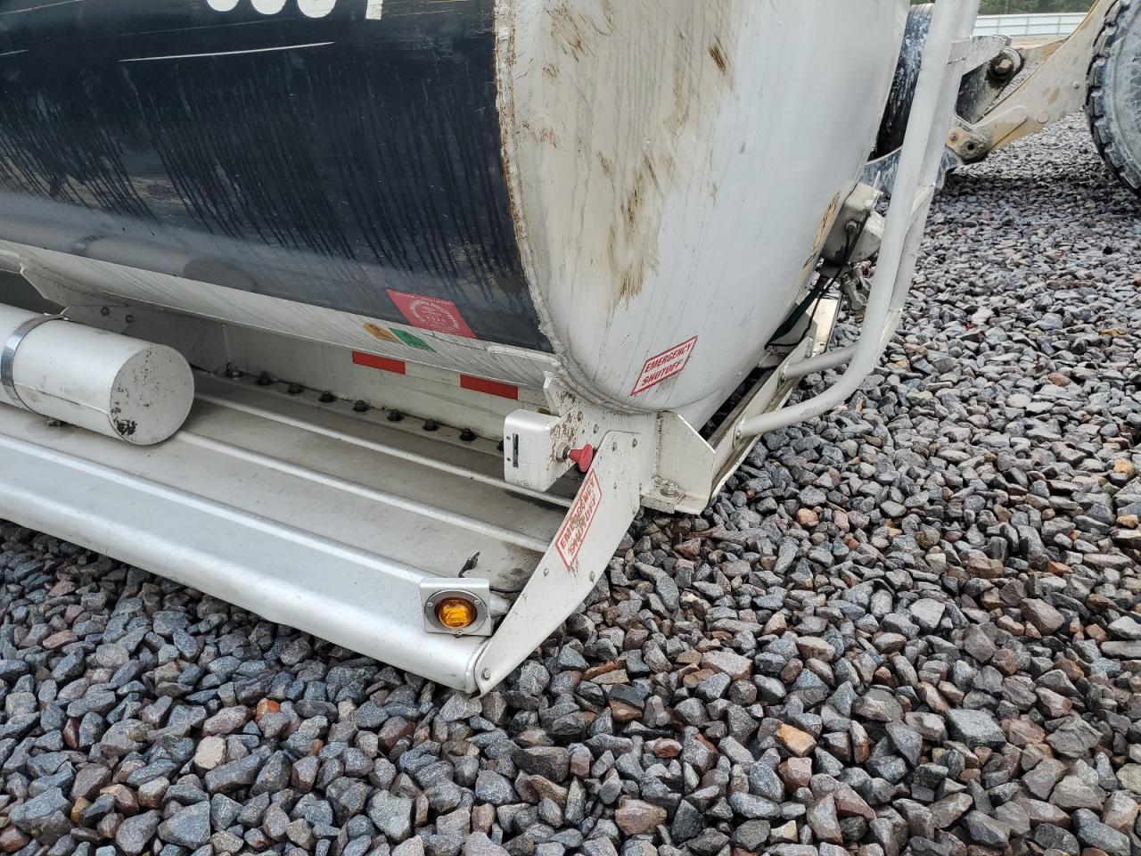 2007 Polar Tank Trailer