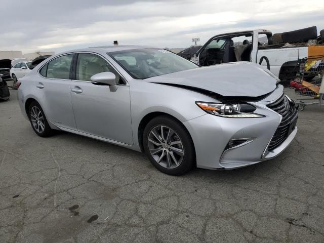 2016 Lexus ES 300H