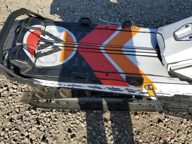 2025 Lynx 2022 Lynx