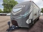 2014 Keystone Challenger Laredo