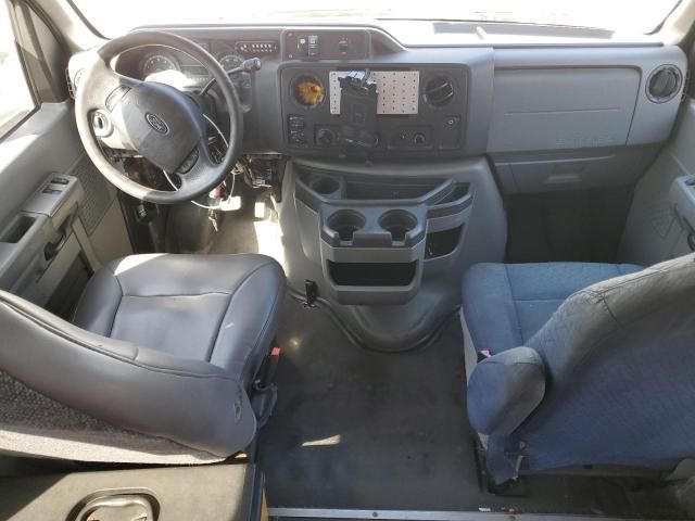 2012 Ford Econoline-Transit Vehicles Bus