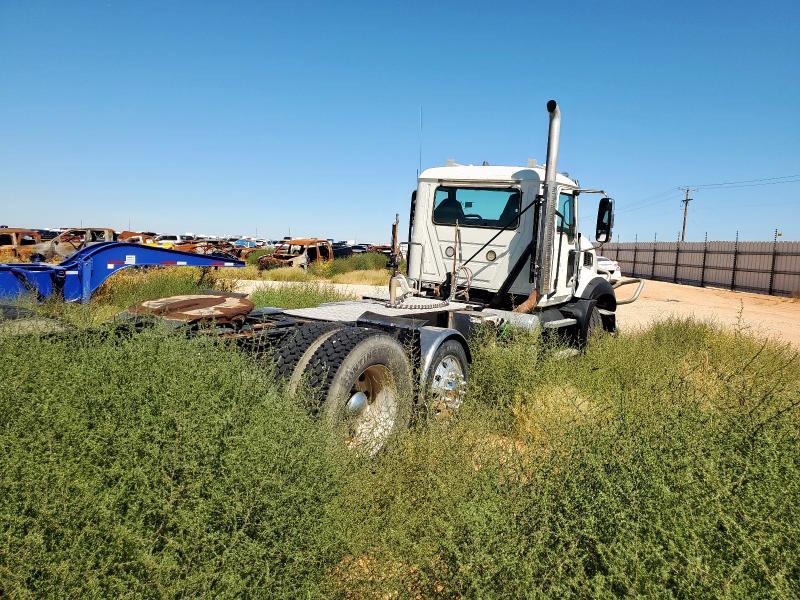 2020 Mack GR64BT Semi Truck