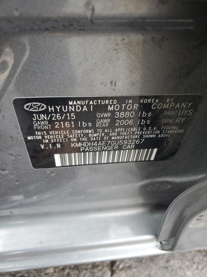 2016 Hyundai Elantra se