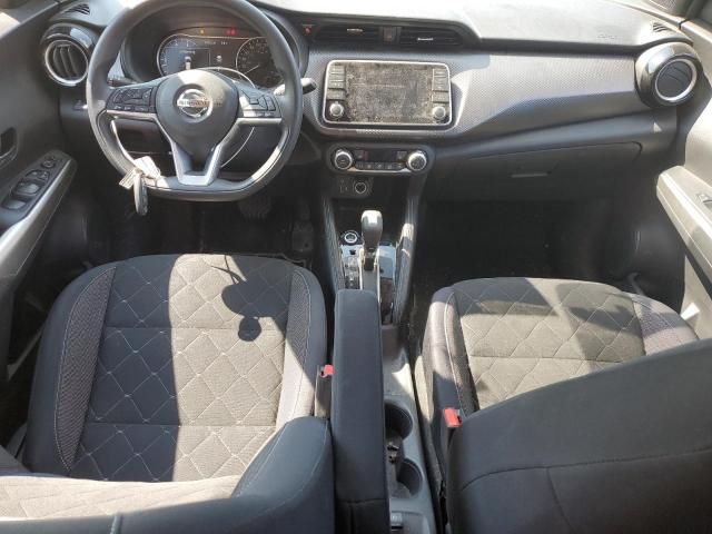 2019 Nissan Kicks S