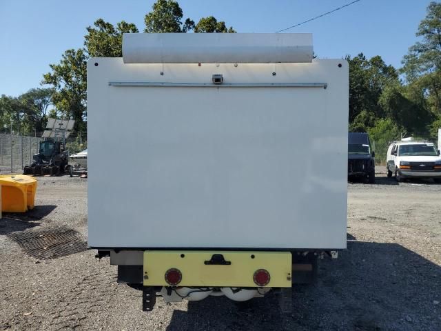 2019 Ford Econoline E450 Super Duty Cutaway Van