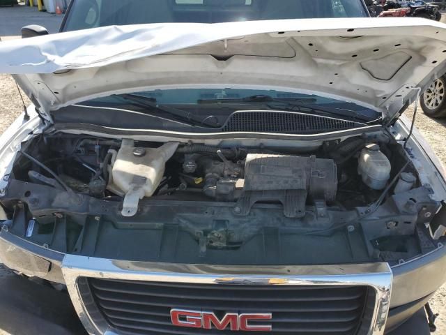 2013 GMC Savana G2500