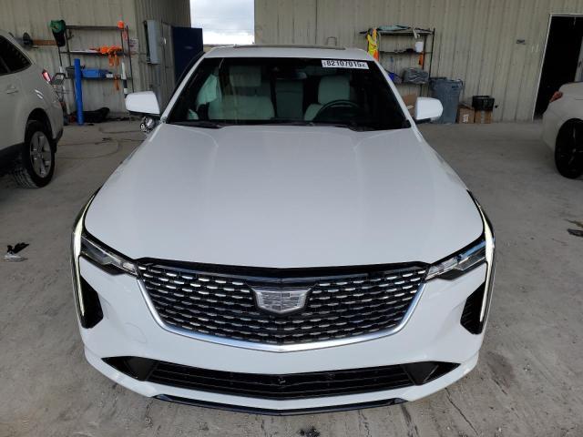 2024 Cadillac CT4 Luxury +