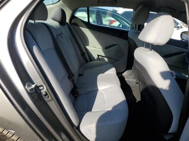 2014 KIA Optima lx