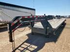 2014 PJ Equipment Trailer
