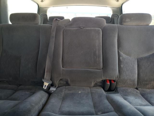 2005 Chevrolet Suburban C1500