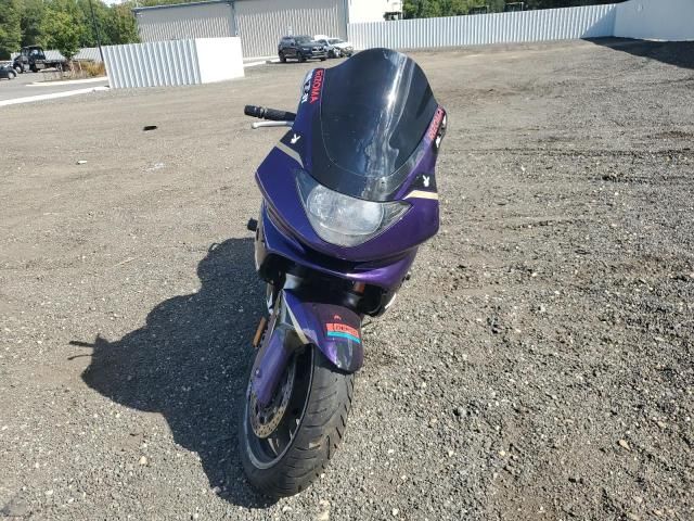 2005 Yamaha YZF600 R