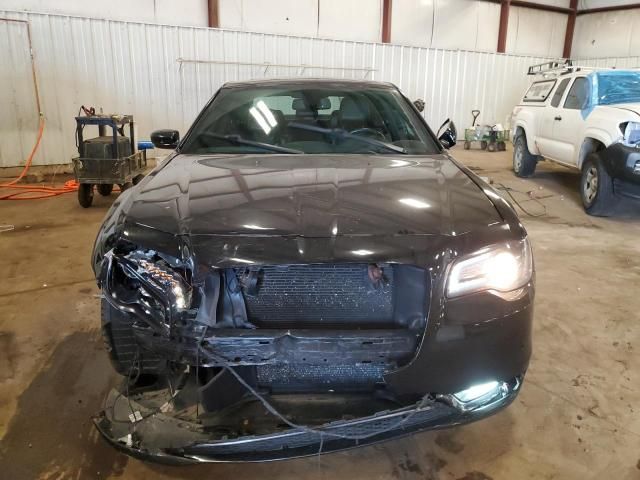 2018 Chrysler 300 S