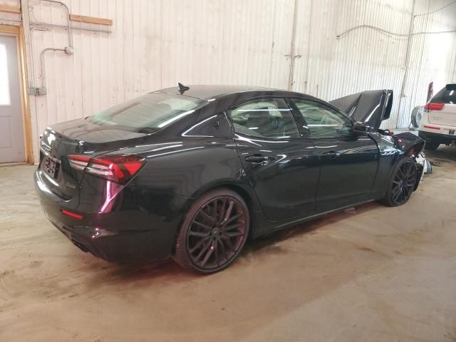 2022 Maserati Ghibli Modena