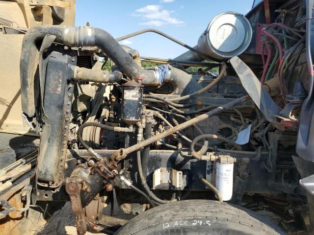 1995 Freightliner FLD Dump Truck