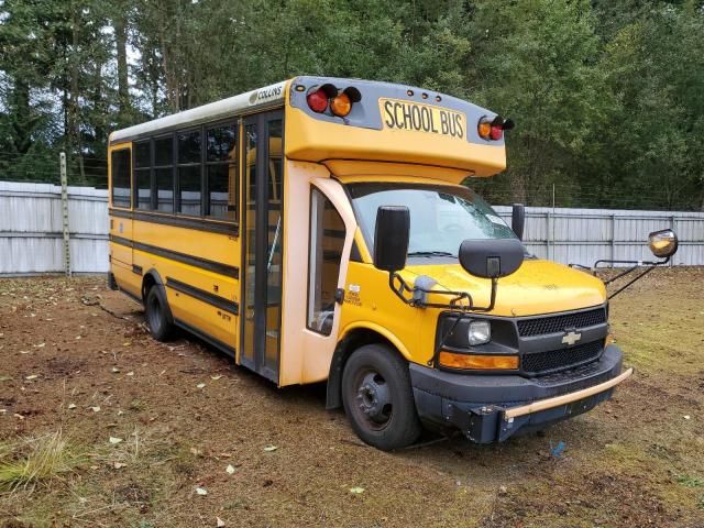 2012 Chevrolet 2012 Collins Bantam G4500-School Bus