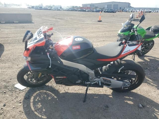 2024 Aprilia RSV4 1100 Factory