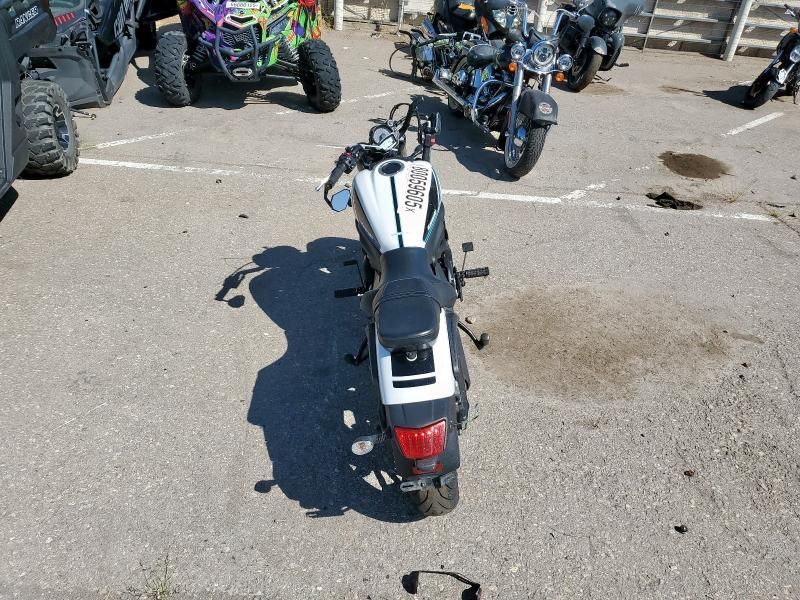 2021 Kawasaki EN650 C