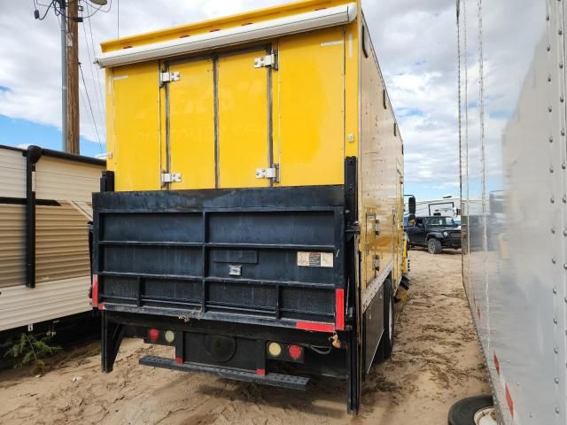 2015 Freightliner M2 106 MED-BOX Truck