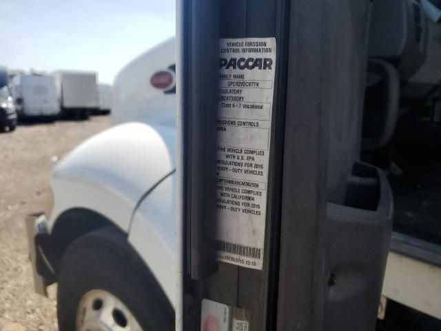 2016 Peterbilt 337