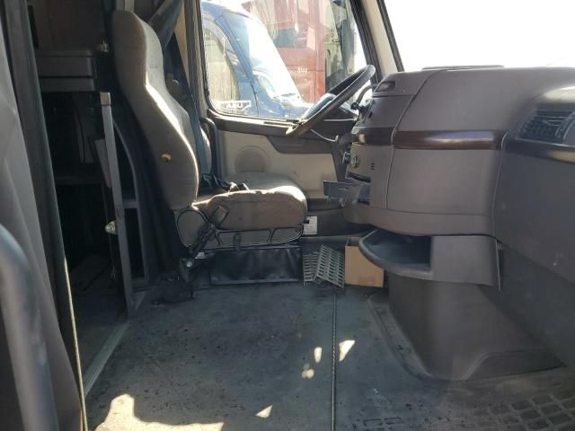 2018 Volvo VNL Semi Truck