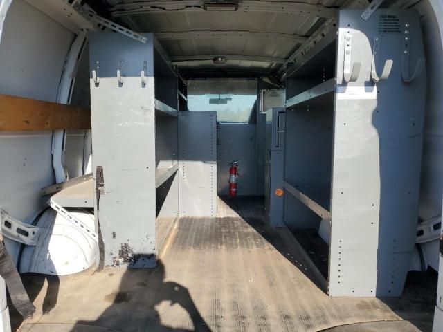 2013 Chevrolet Express G2500