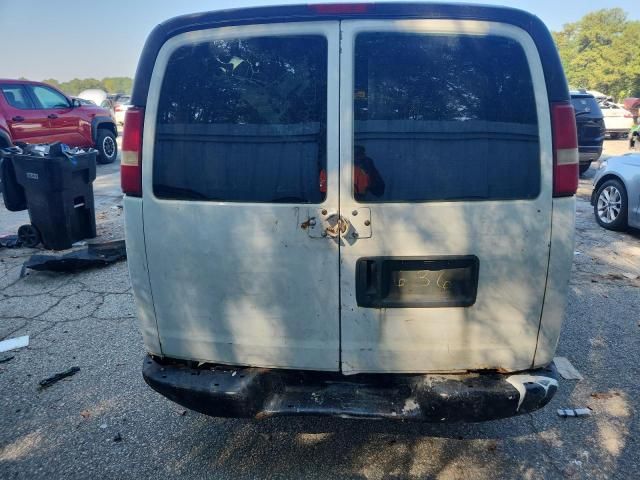 2004 Chevrolet Express G3500