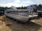 2019 Bennington Marine Pontoon