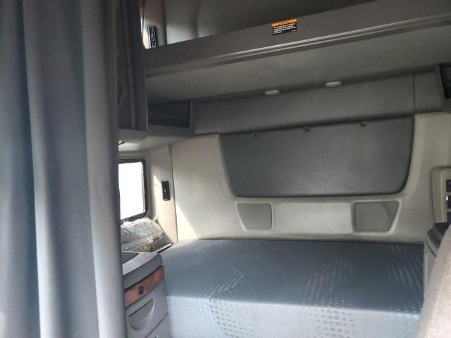 2020 International LT625 Semi Truck
