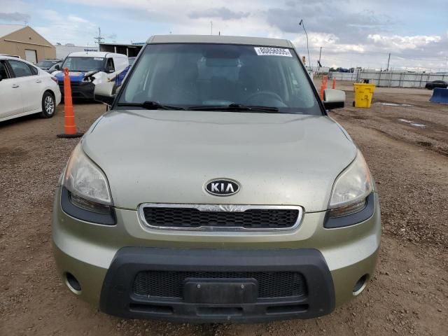 2011 KIA Soul +