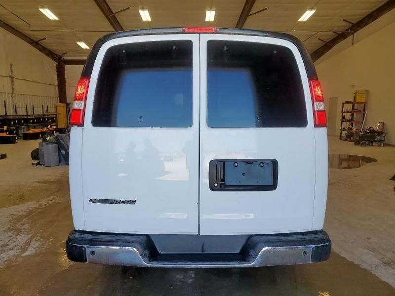 2021 Chevrolet Express G3500 LT