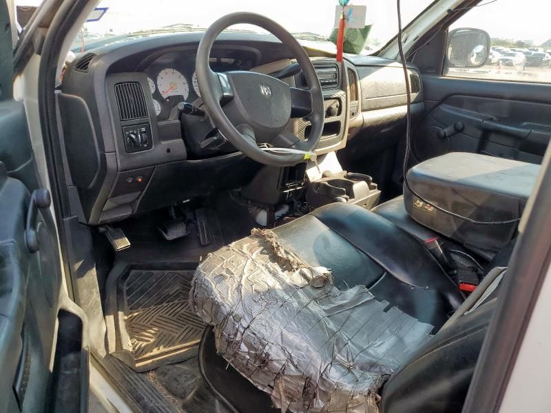 2004 Dodge RAM 2500 ST