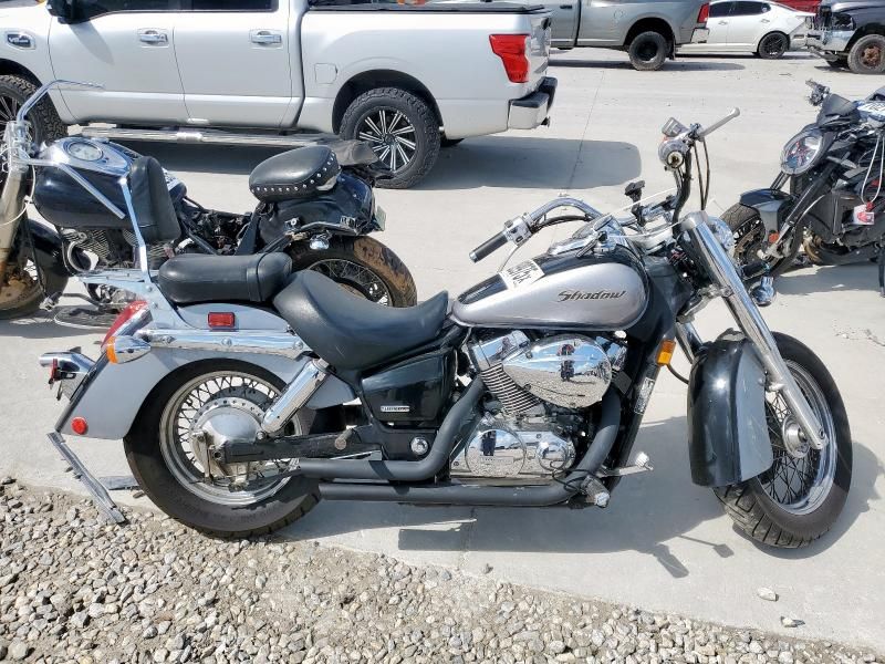 2005 Honda VT750 CA