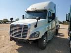 2016 Freightliner Cascadia 125 Semi Truck