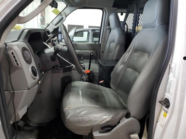 2013 Ford Econoline E250 Van