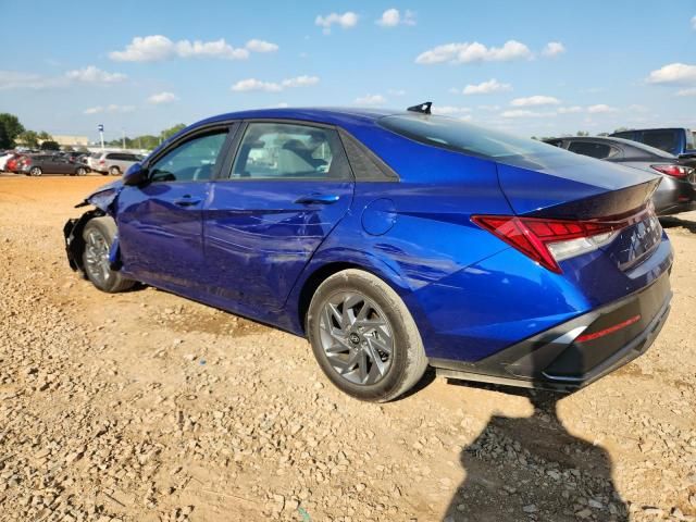 2024 Hyundai Elantra Blue