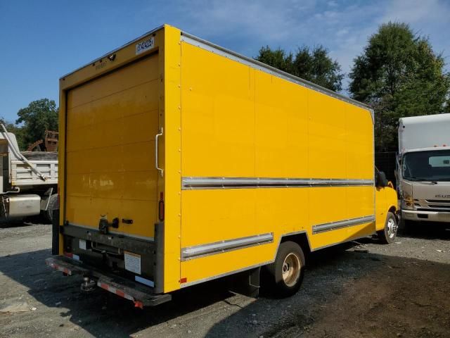 2021 GMC Savana CUT-Expeditor Truck