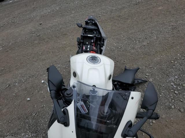 2024 Yamaha YZFR3 A