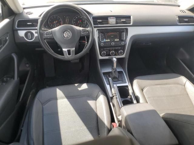 2012 Volkswagen Passat SE