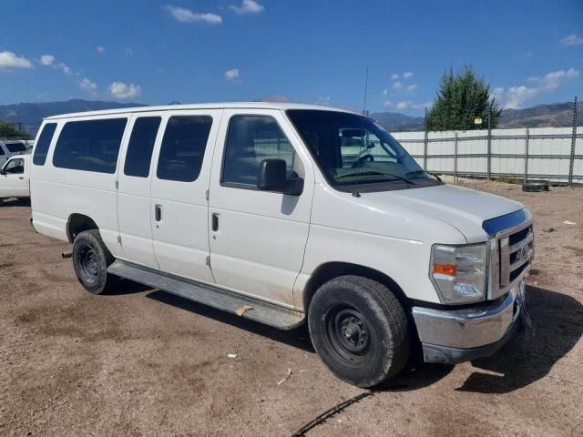 2014 Ford Econoline E350 Super Duty Wagon