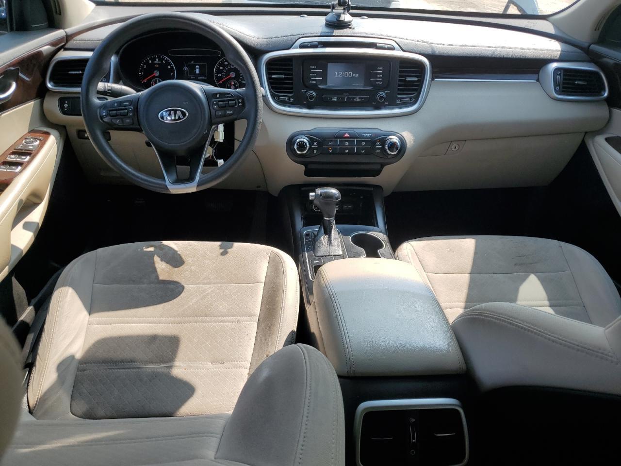 2017 KIA Sorento lx