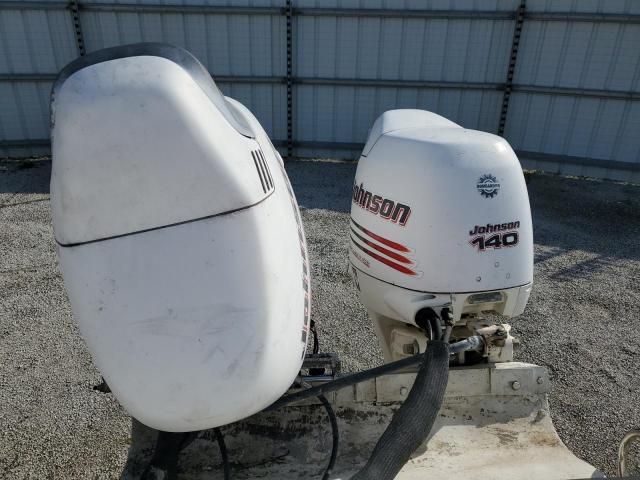 1990 Donzi 23F