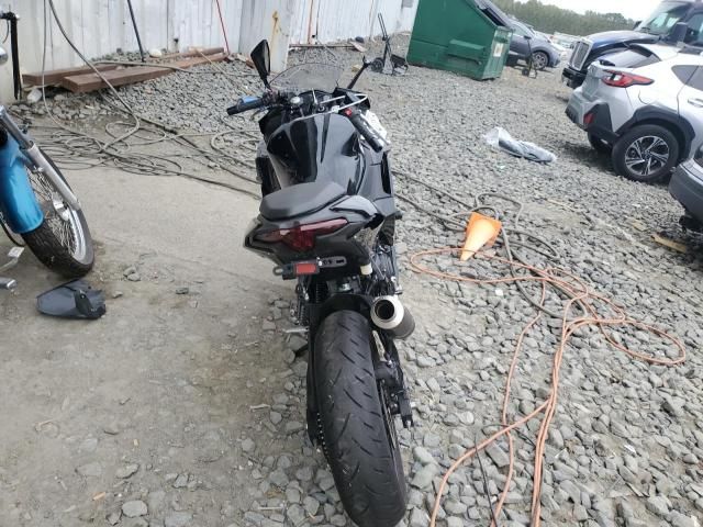 2024 Kawasaki EX500 H