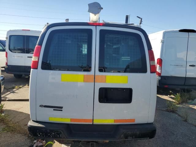 2013 Chevrolet Express G2500